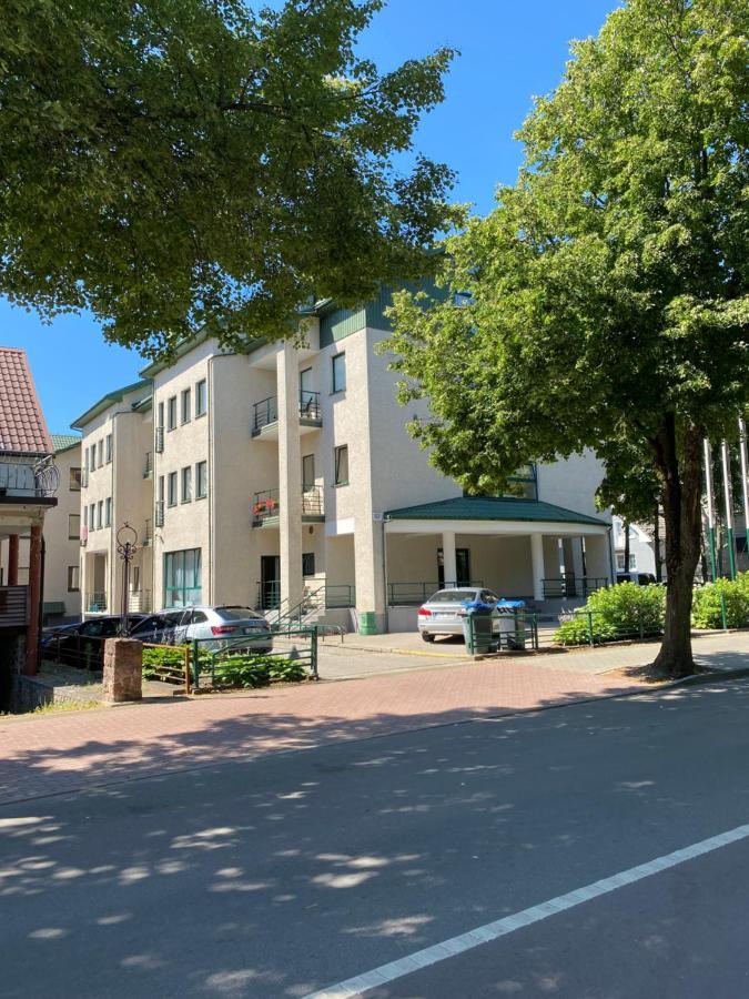 Ambra Apartments Palanga Buitenkant foto
